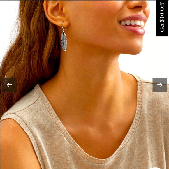 Silpada Etched Feather Drop Earrings New southwestern style sterling silver - Picture 4 of 8